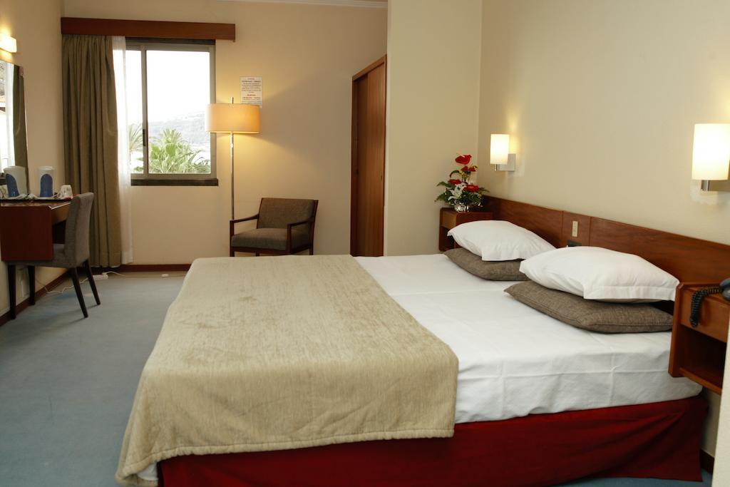 Cheerfulway Bravamar Hotel Рибейра Брава Стая снимка