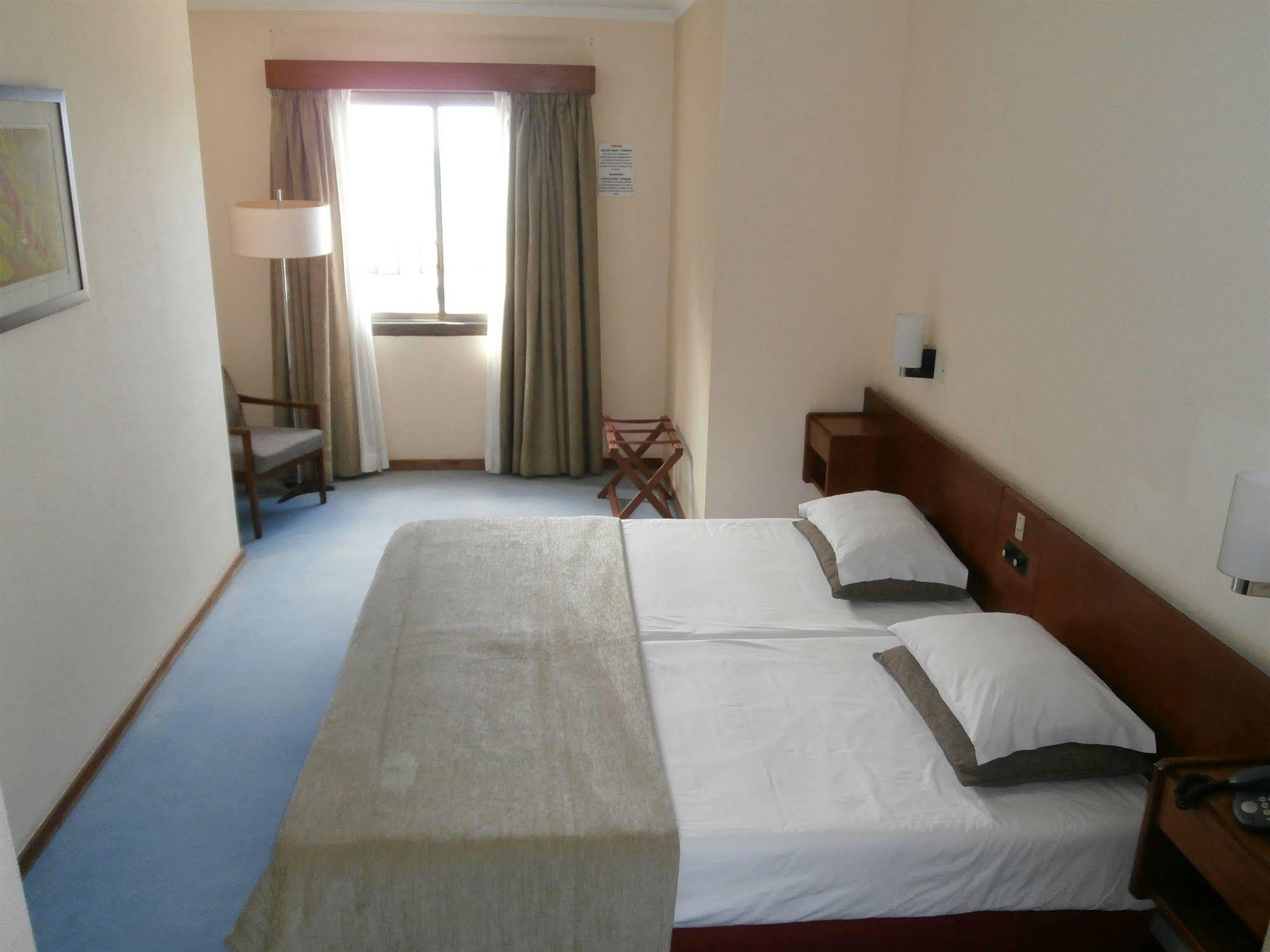 Cheerfulway Bravamar Hotel Рибейра Брава Екстериор снимка